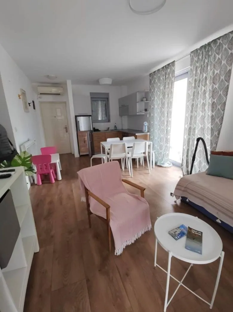 Sale, two bedroom apartment, 100m², Petrovac, Budva