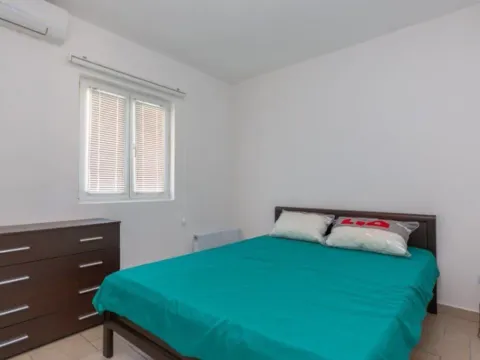 Rent, two bedroom apartment, 63m², Baošići, Herceg Novi - image 3