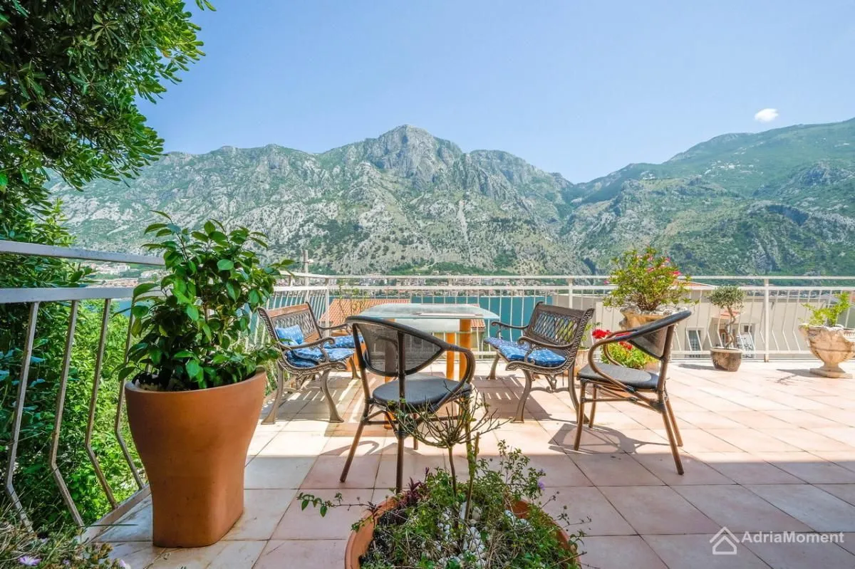 Sale, house, 172m², Muo, Kotor