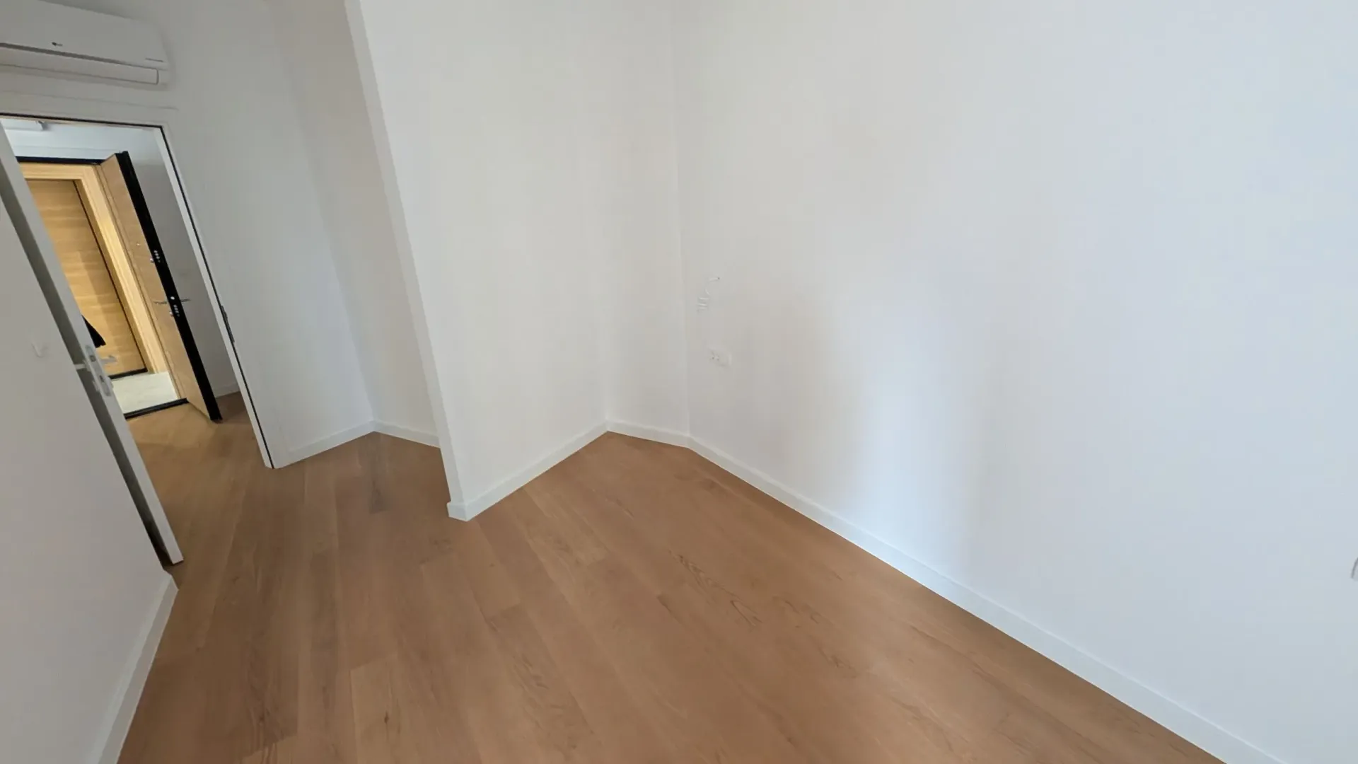 Sale, two bedroom apartment, 58m², Bečići, Budva