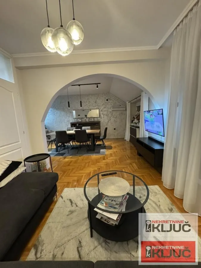 Prodaja, trosoban stan, 80m², Nova Detelinara, Novi Sad Sve Podlokacije