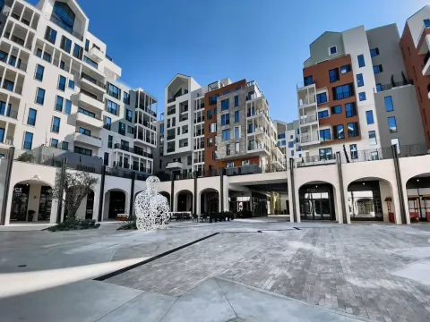 Prodaja, dvosoban stan, 102m², Porto Montenegro, Tivat - image 2