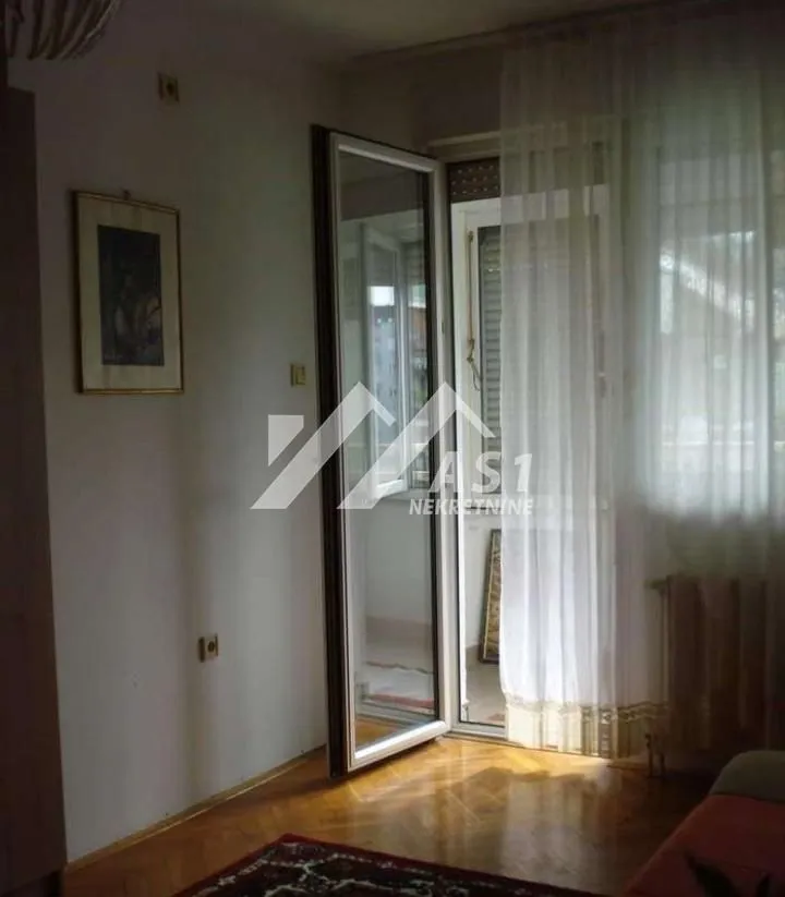 Rent, two bedroom apartment, 40m², Grbavica, Novi Sad Sve Podlokacije