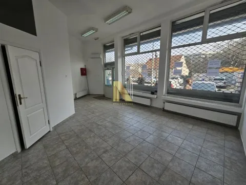 Sale, office space, 30m², Nova Detelinara, Novi Sad Sve Podlokacije - image 3