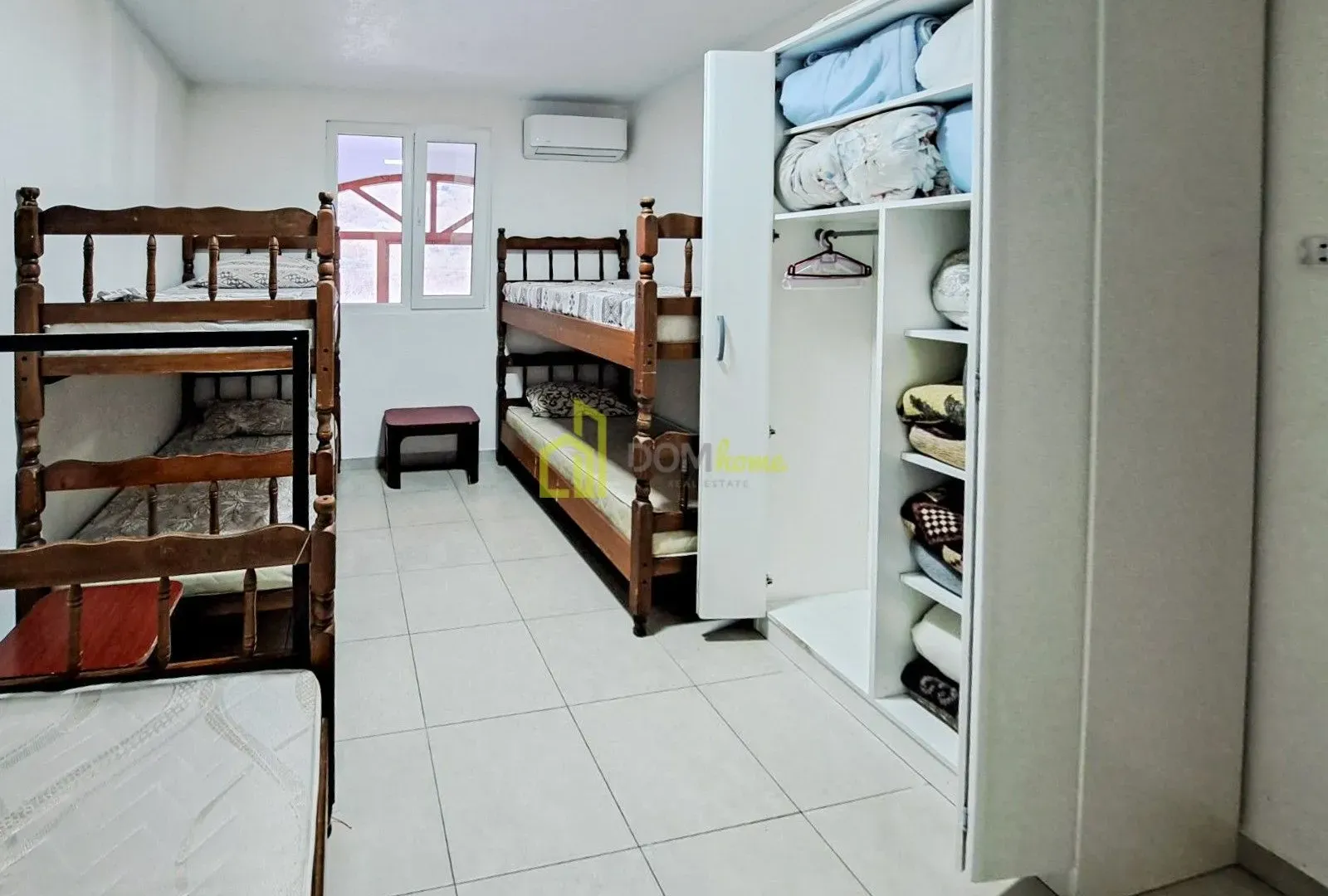 Sale, house, 190m², Čanj, Bar