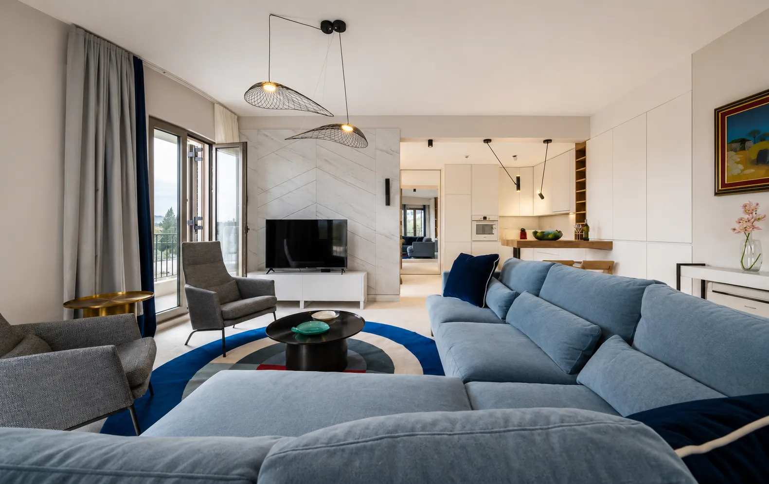 Izdavanje, dvosoban stan, 102m², Porto Montenegro, Tivat