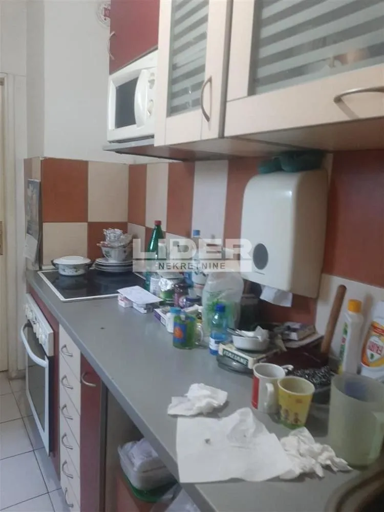 Prodaja, četvorosoban stan, 109m², Galenika, Beograd