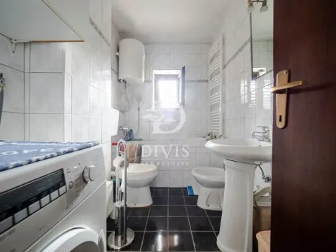 Prodaja, kuća, 358m², Zemun Sve Podlokacije, Beograd - image 8