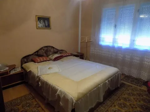 Prodaja, kuća, 170m², Ćuprija, Srbija - image 5