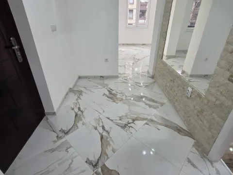 Prodaja, četvorosoban stan, 112m², Medijana, Niš - image 5