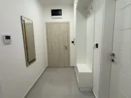 Izdavanje, jednosoban stan, 45m², Pobrežje, Podgorica - image 8