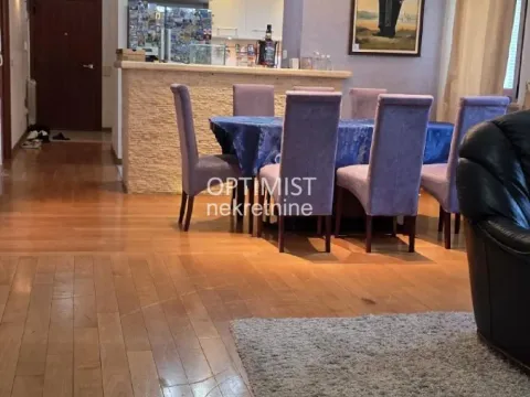 Prodaja, četvorosoban stan, 124m², Voždovac Sve Podlokacije, Beograd - image 1