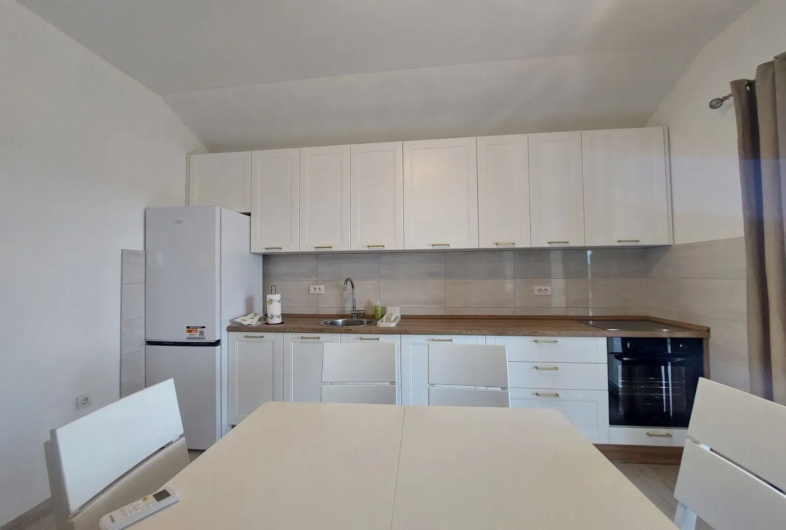 Rent, two bedroom apartment, 100m², Radanovići, Kotor
