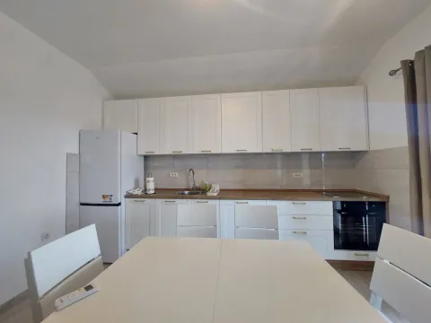 Rent, two bedroom apartment, 100m², Radanovići, Kotor - image 9