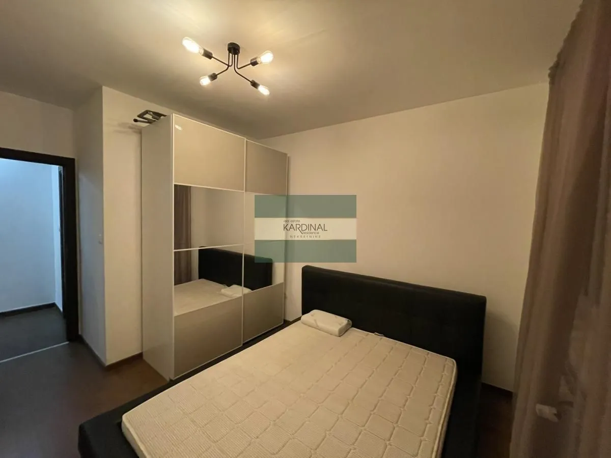 Rent, two bedroom apartment, 57m², Centar, Kragujevac