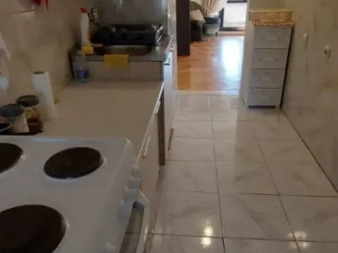 Sale, two bedroom apartment, 75m², Centar, Podgorica - image 10