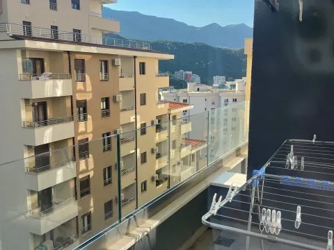 Sale, one bedroom apartment, 44m², Bečići, Budva - image 1