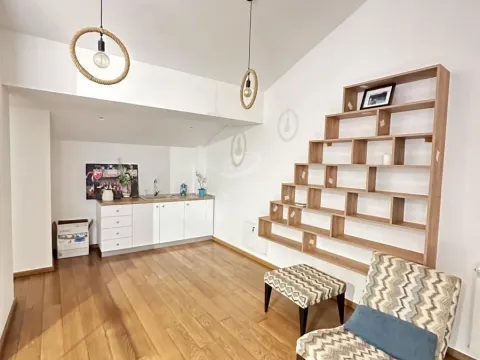 Prodaja, kuća, 300m², Lekino Brdo, Voždovac Sve Podlokacije - image 30