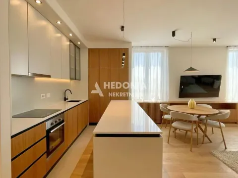 Izdavanje, trosoban stan, 90m², Savski Venac, Beograd - image 4