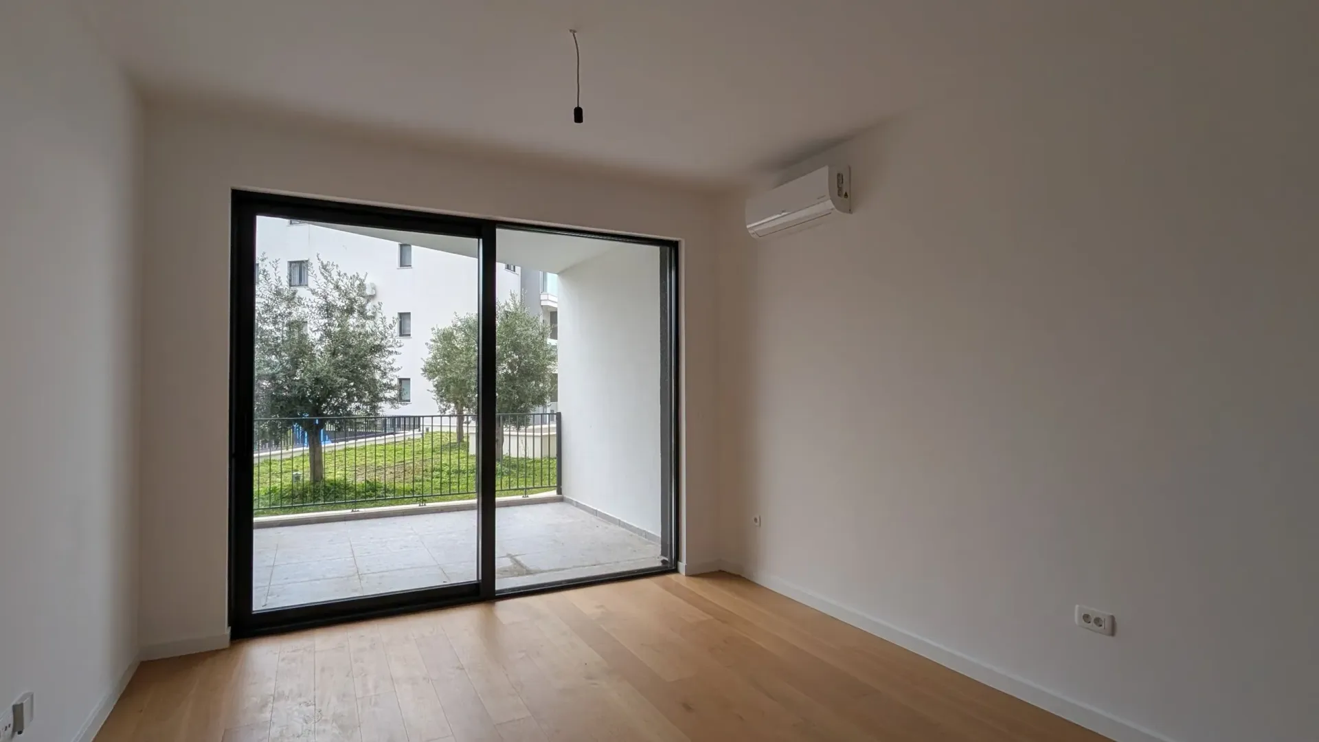 Sale, two bedroom apartment, 59m², Bečići, Budva