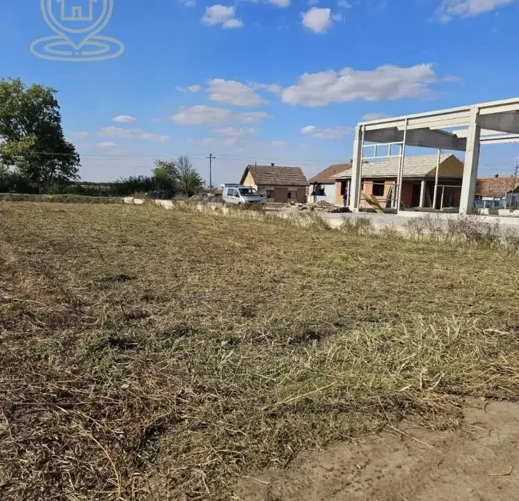 Sale, land lot, 750m², Kisač, Novi Sad Sve Podlokacije