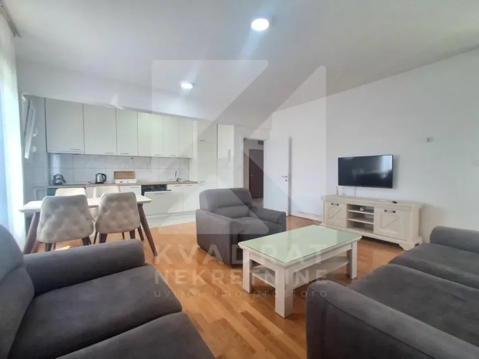 Rent, two bedroom apartment, 70m², City Kvart, Podgorica