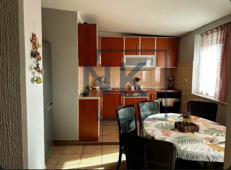 Prodaja, trosoban stan, 101m², Centar, Podgorica