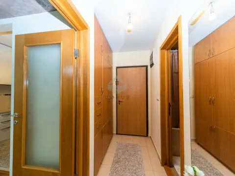 Rent, one bedroom apartment, 40m², Stari Aerodrom, Podgorica - image 9