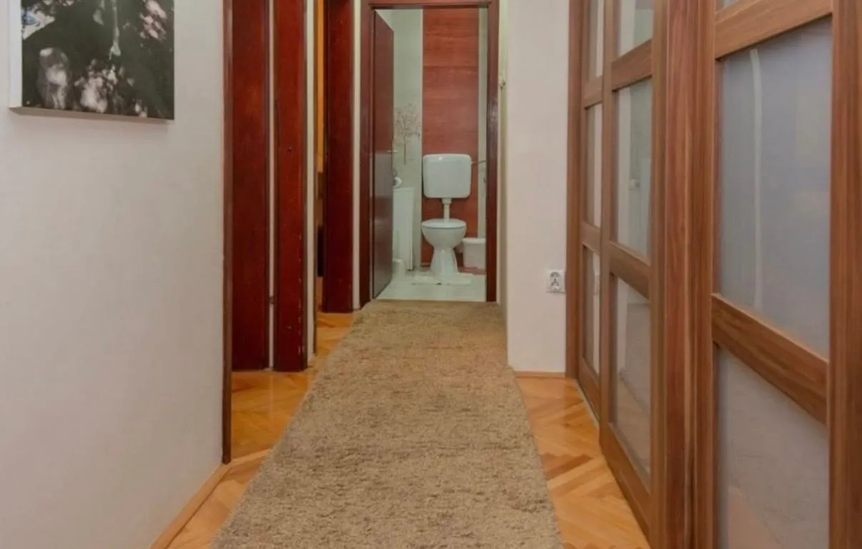 Rent, two bedroom apartment, 60m², Seljanovo, Tivat