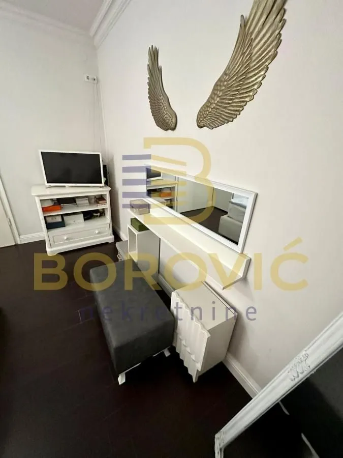Rent, two bedroom apartment, 64m², Savski Venac, Beograd
