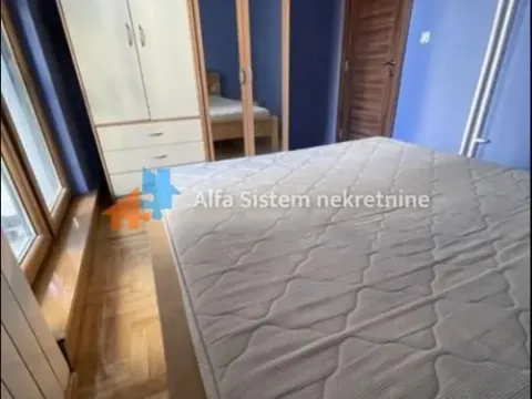 Izdavanje, trosoban stan, 65m², Južni Bulevar, Vračar Sve Podlokacije - image 12