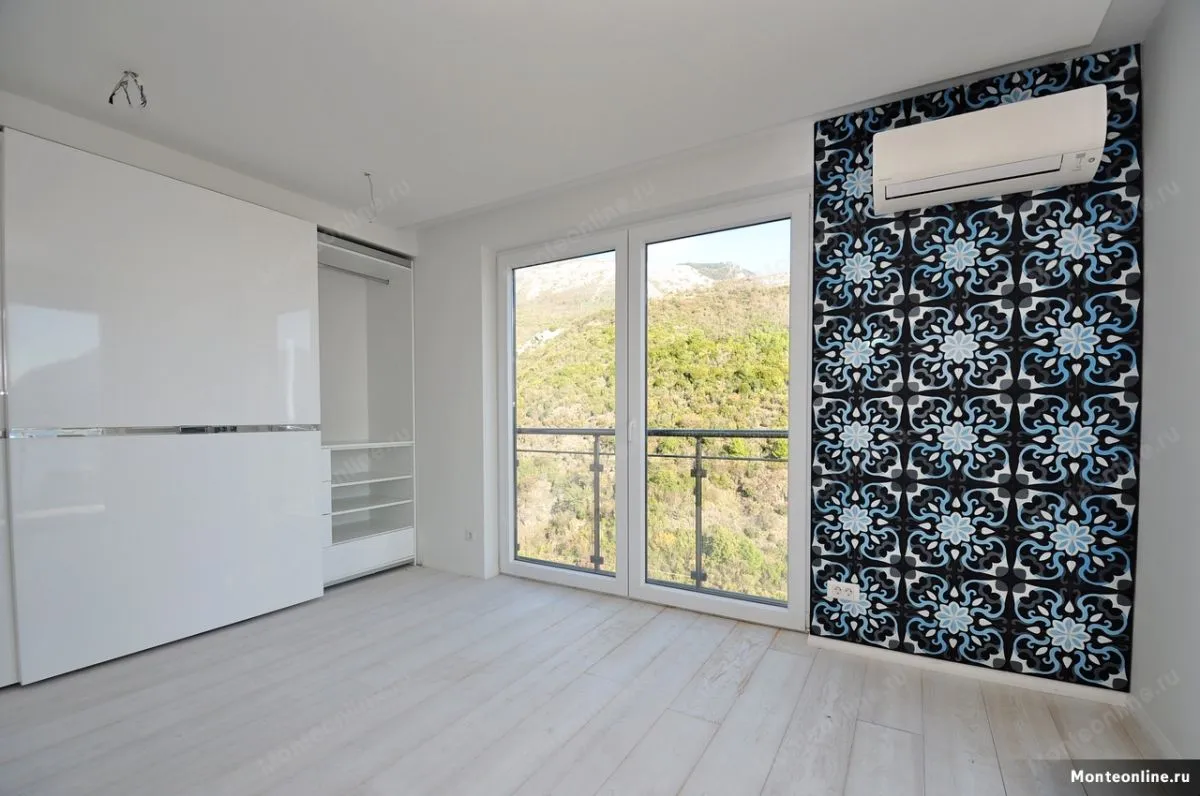 Sale, two bedroom apartment, 131m², Bečići, Budva