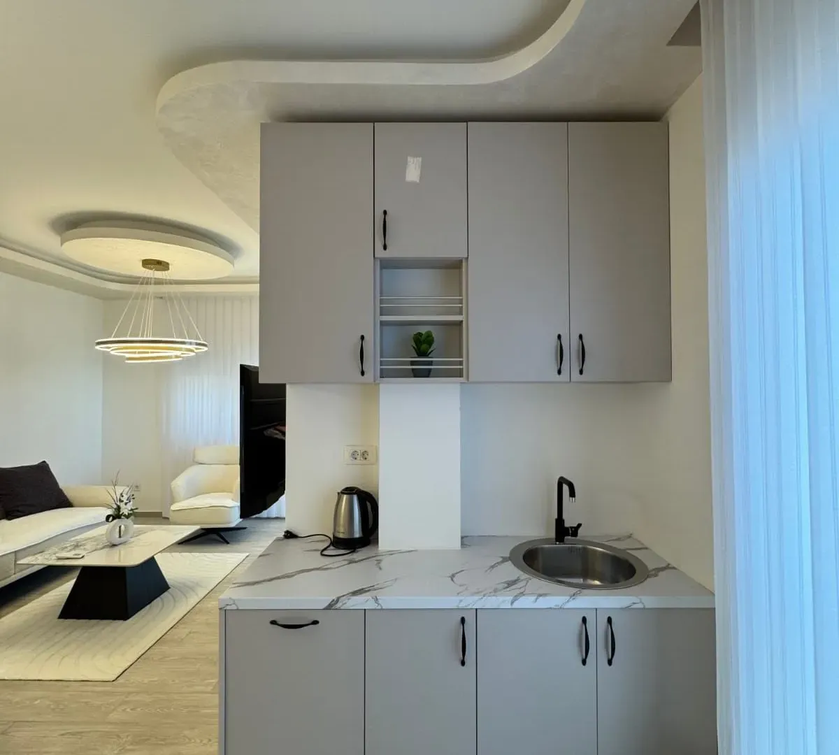 Prodaja, dvosoban stan, 74m², Bečići, Budva