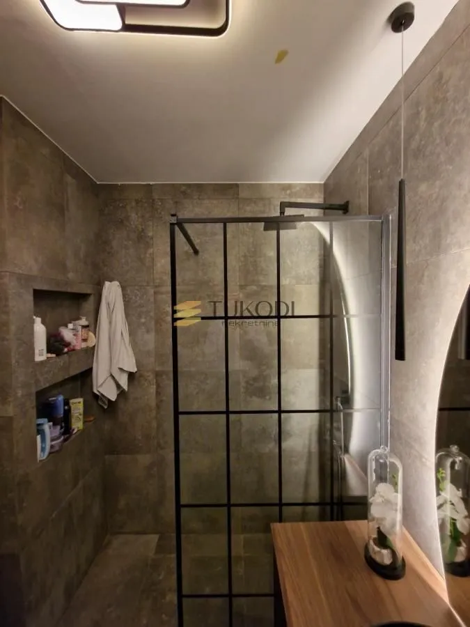 Prodaja, stan, 165m², Novi Beograd Blok 65, Novi Beograd Sve Podlokacije