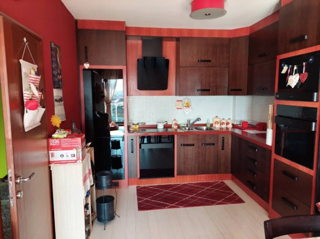 Prodaja, trosoban stan, 109m², Pod Goricom, Podgorica