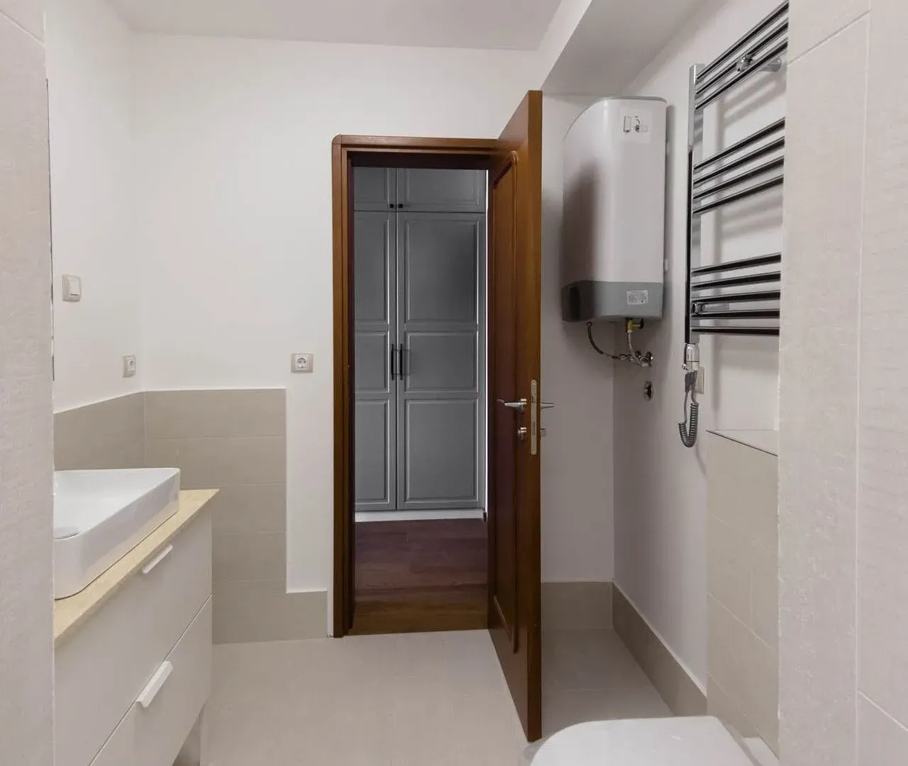 Prodaja, jednosoban stan, 49m², Tivat, Crna Gora