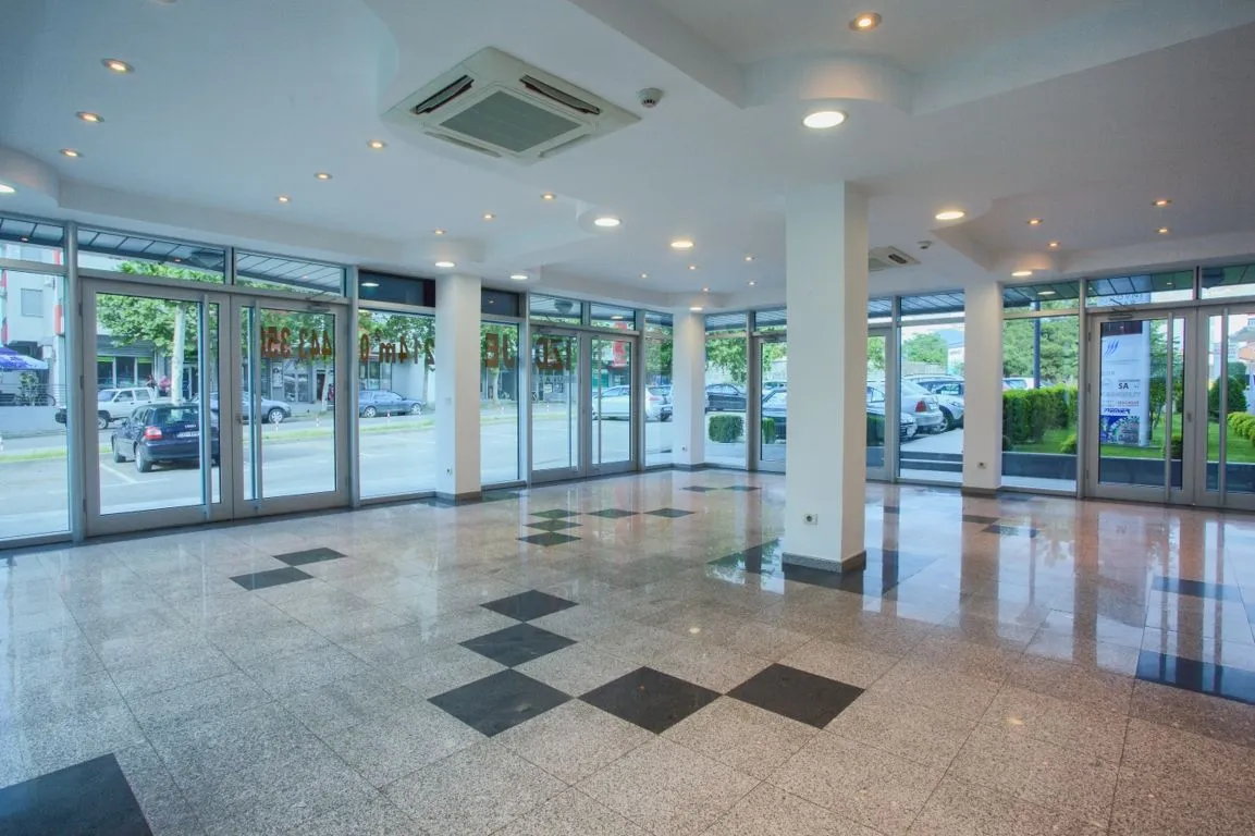 Rent, office space, 214m², Podgorica, Crna Gora