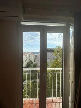 Rent, one bedroom apartment, 50m², Centar, Tivat - image 5