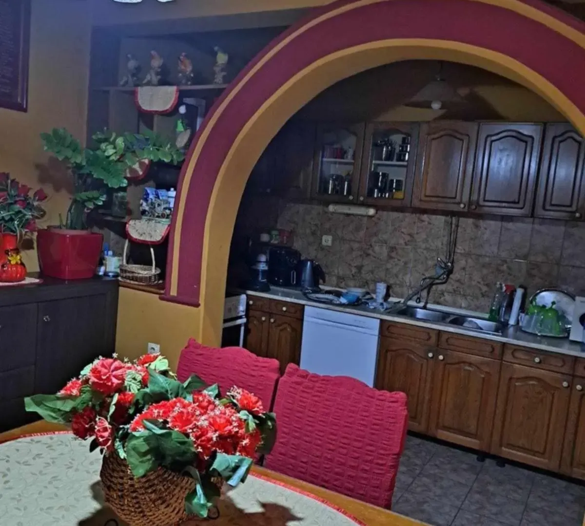 Sale, house, 610m², Sutomore, Bar