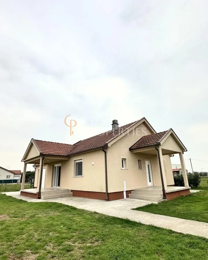 Izdavanje, kuća, 150m², Donji Kokoti, Podgorica