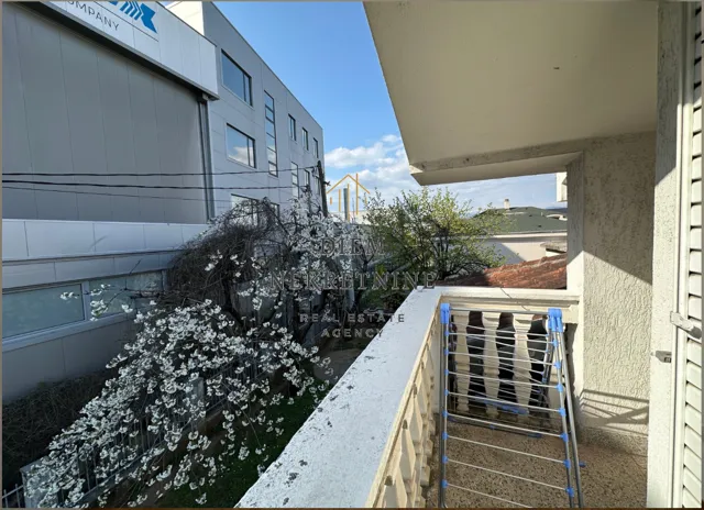 Rent, house, 250m², Zabjelo, Podgorica
