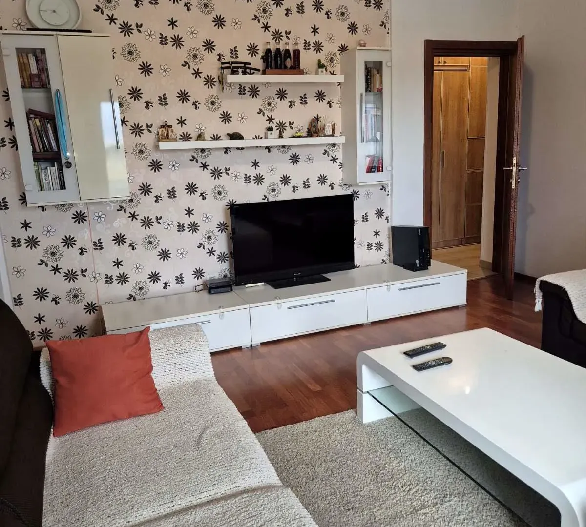Prodaja, dvosoban stan, 64m², Stari Aerodrom, Podgorica