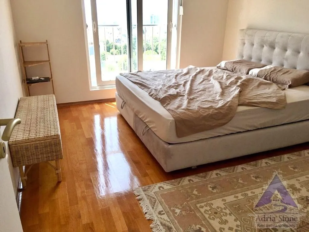 Sale, one bedroom apartment, 65m², Podkošljun, Budva