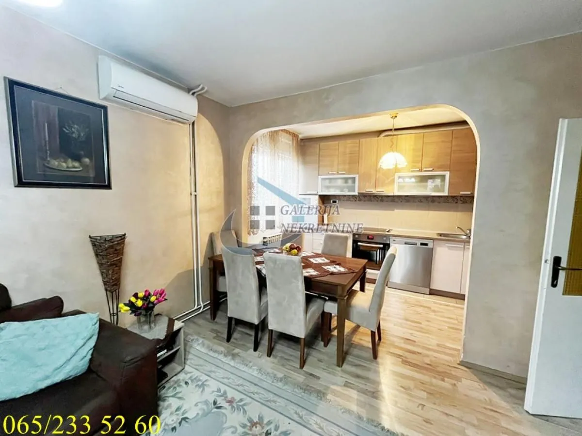Sale, apartment, 135m², Karaburma, Palilula Sve Podlokacije