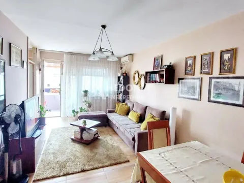 Sale, three bedroom apartment, 75m², Novi Beograd Blok 62, Novi Beograd Sve Podlokacije