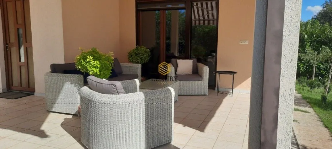 Rent, house, 140m², Donji Martinići, Danilovgrad