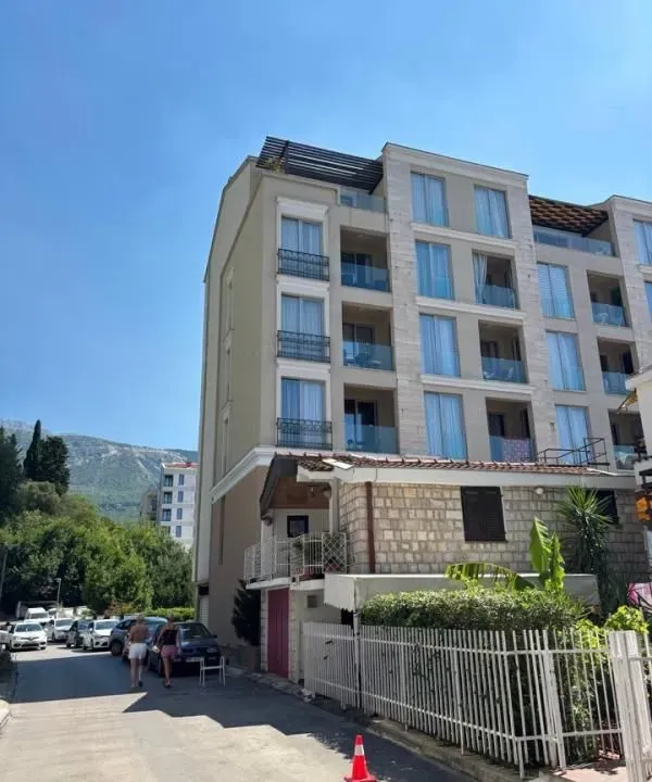 Sale, apartment, 44m², Bečići, Budva