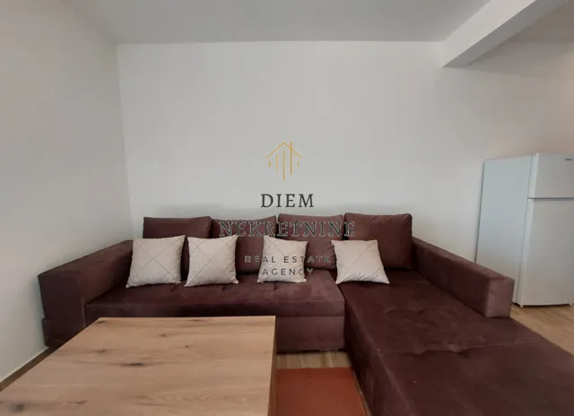 Izdavanje, jednosoban stan, 47m², Igalo, Herceg Novi