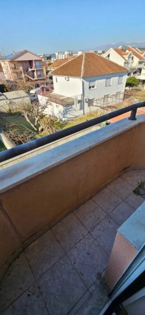 Rent, two bedroom apartment, 70m², Podgorica, Crna Gora