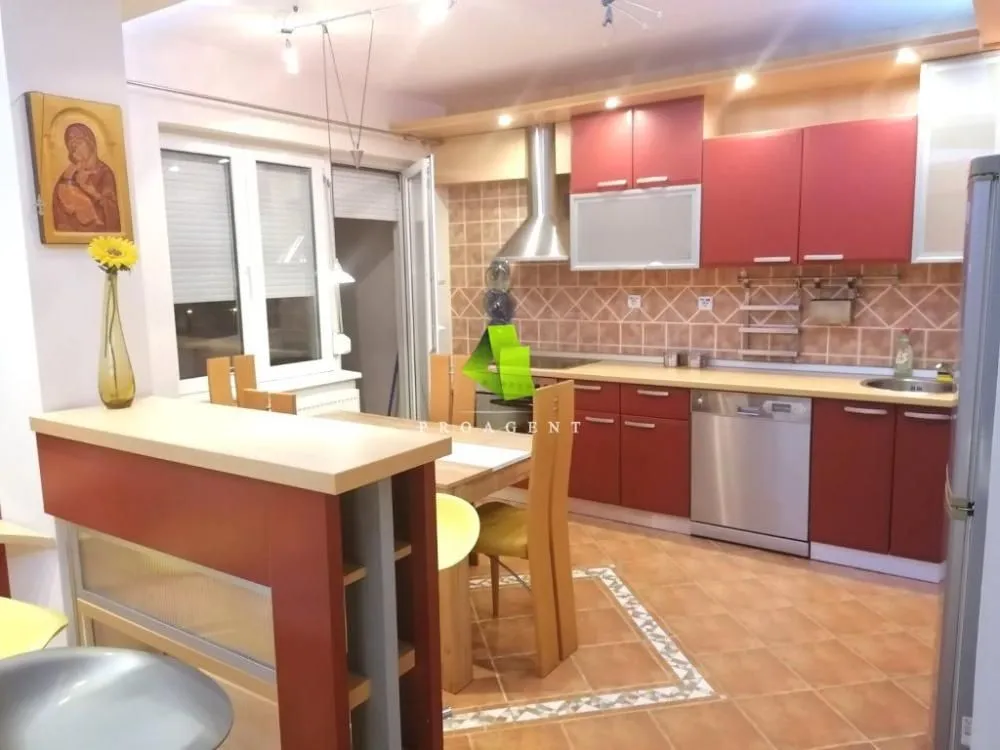 Rent, three bedroom apartment, 81m², Palilula, Niš
